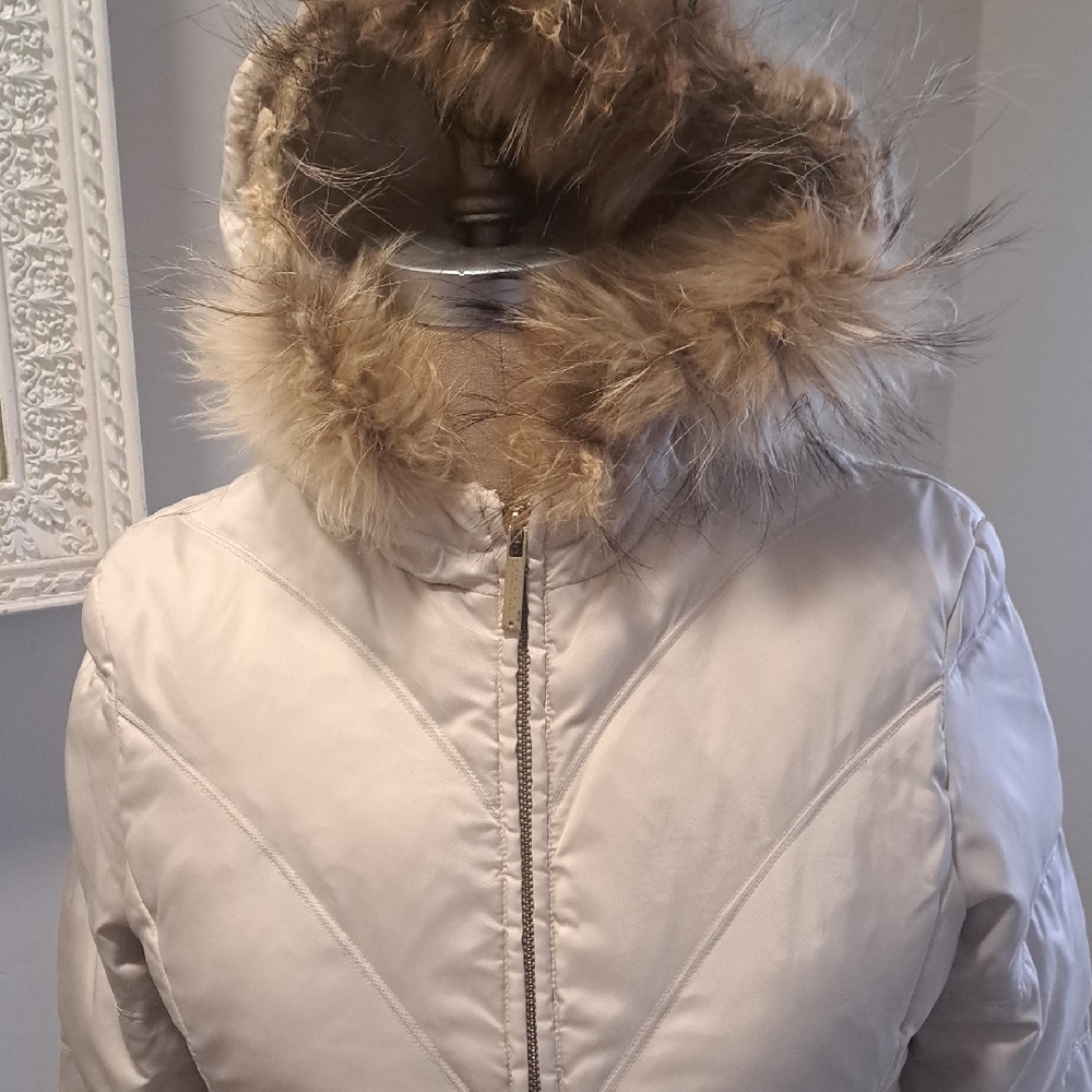 Laundry Shelli Segal Fur Hooded Down Puffer White